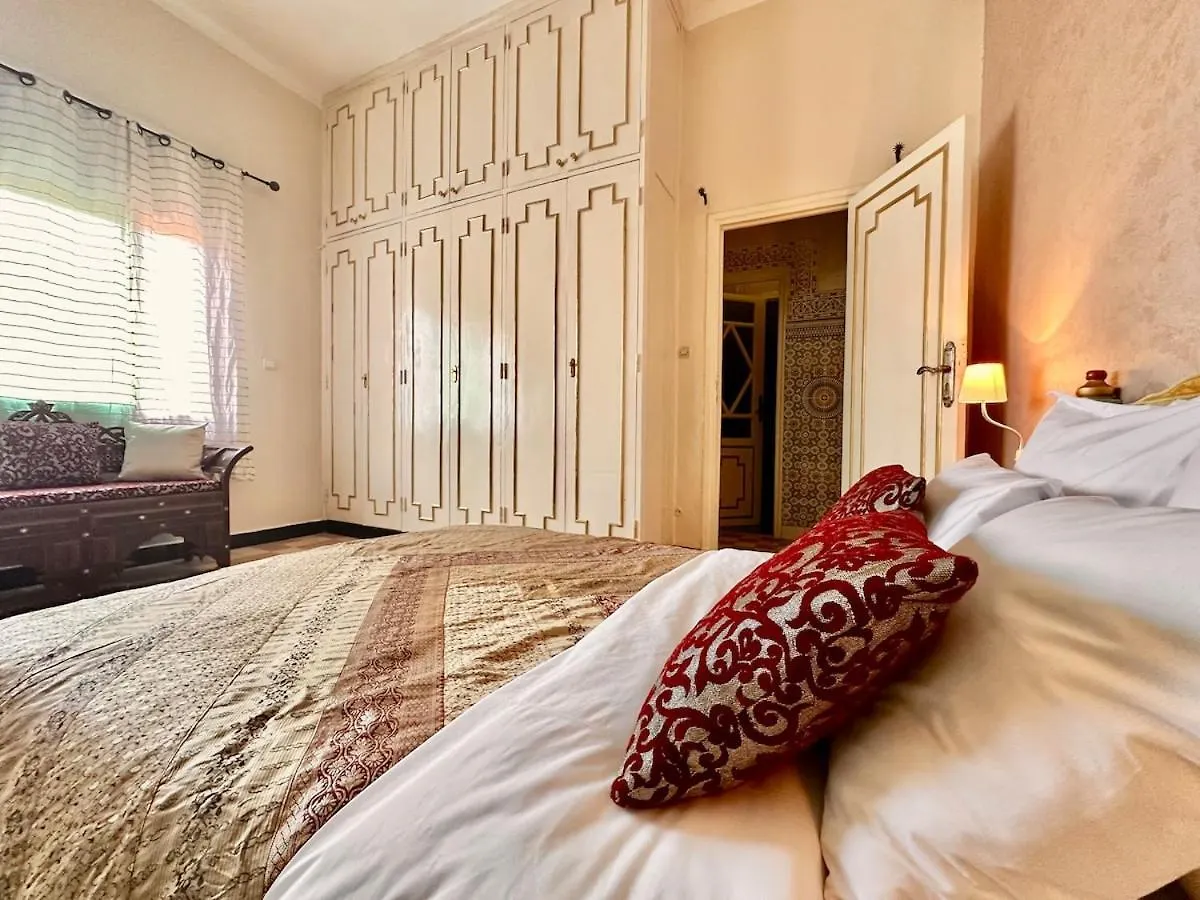 Traditional Chic And Central Marrakesh Apartment